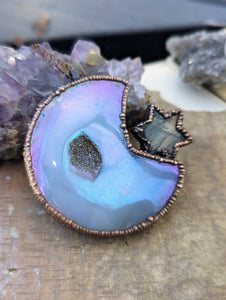 Electroformed Aura Agate Druzy Moon Necklace with Labradorite Star 5