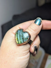 Load image into Gallery viewer, Electroformed Labradorite Heart Ring - Size 12