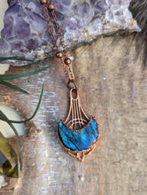 Load image into Gallery viewer, Crescent Moon Labradorite Necklace I