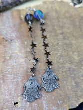 Load image into Gallery viewer, Pewter Ghosts and Crystal Ball Shoulder Duster Earrings