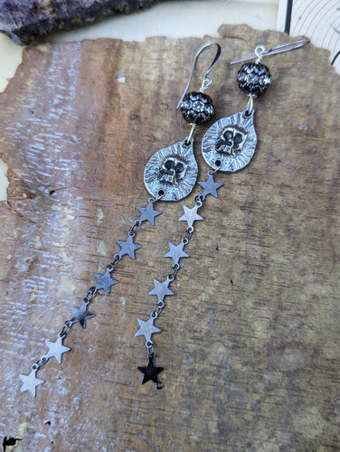 Pewter Skulls and Gunmetal Star Shoulder Duster Earrings
