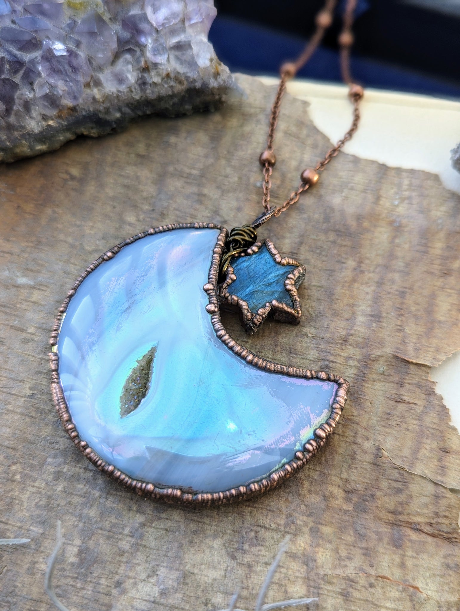 Agate aura sale pendant