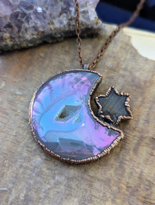 Electroformed Aura Agate Druzy Moon Necklace with Labradorite Star 4