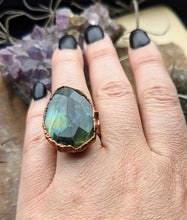 Load image into Gallery viewer, Size 8 Faceted Labradorite Electroformed Ring
