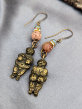 Load image into Gallery viewer, Venus of Willendorf Earrings