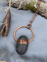 Load image into Gallery viewer, Electroformed Welsh Beach Pebble Worry Stone Necklace - Black oval