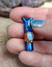 Load image into Gallery viewer, Blue glass joint holder - Moonstone