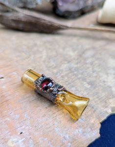 Amber glass joint holder - Garnet