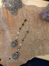 Load image into Gallery viewer, Star Chain Druzy Earrings