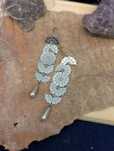 Load image into Gallery viewer, Spiderweb Earrings 1