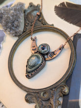 Load image into Gallery viewer, Green Eye Opal and Lamp Work Eye Moon Phase Necklace