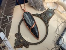 Load image into Gallery viewer, Copper Electroformed Orthoceras Fossil Necklace