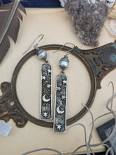 Load image into Gallery viewer, Star Moon Tibetan Pearl Earrings