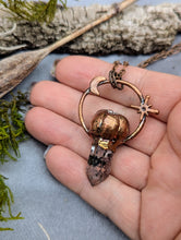 Load image into Gallery viewer, Electroformed Garden Quartz and Putka Pumpkin Necklace