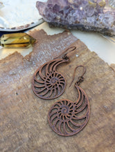 Load image into Gallery viewer, Antiqued Copper Nautilus Earrings