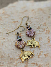 Load image into Gallery viewer, Hedgehog earrings - Thicket - Minxes&#39; Trinkets