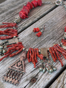 CUSTOM for Jerry - coral kuchi necklace - Minxes' Trinkets