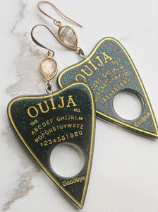 Ouija Planchette Earrings - golden rutilated quartz - Minxes' Trinkets