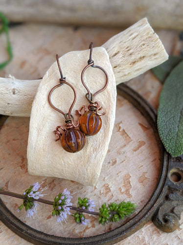 Pumpkin Leaf Earrings - Dark orange
