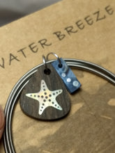 Load image into Gallery viewer, Inlay Bracelet - Starfish - Minxes&#39; Trinkets