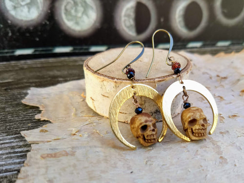 Carved Skull and Crescent Moon Earrings - Minxes' Trinkets