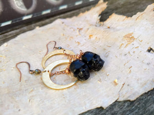 Carved Black Skull and Crescent Moon Earrings II - Minxes' Trinkets