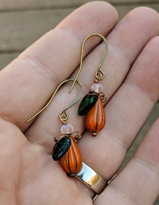 Mini gourd pumpkin earrings - II - Minxes' Trinkets