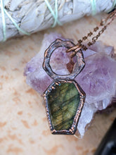 Load image into Gallery viewer, Labradorite Coffin Electroformed Necklace