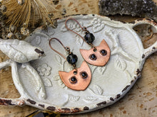 Load image into Gallery viewer, Faceted Black Spinel Cat Eye Copper Electroformed Earrings