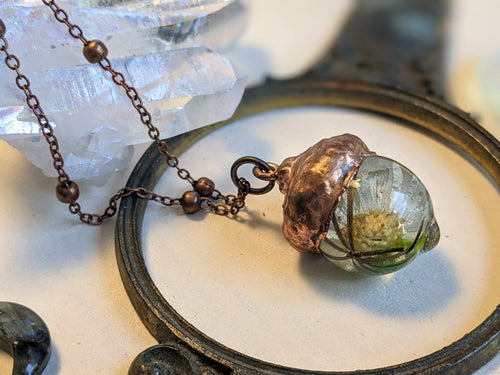 Botanical Acorn Necklace - Daisy 7