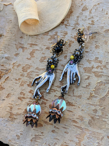 Extra Fancy Spider Fortune Teller Earrings
