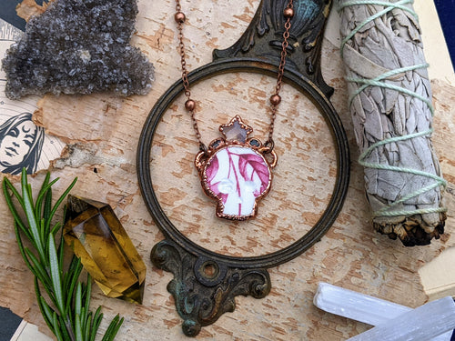 Cottagecore Ceramic Skull Electroformed Necklace 3