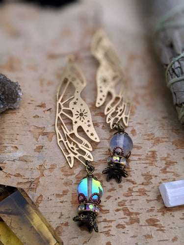 Fortune Teller Crystal Ball Earrings - Clear Mystic