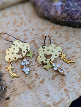 Load image into Gallery viewer, Rhinestone Cloud Earrings with Shooting Star