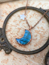 Load image into Gallery viewer, Labradorite Crescent Moon Copper Electroformed Necklace